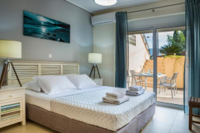 Apartment Lilly, apartment with communal pool, 10 meters from sea